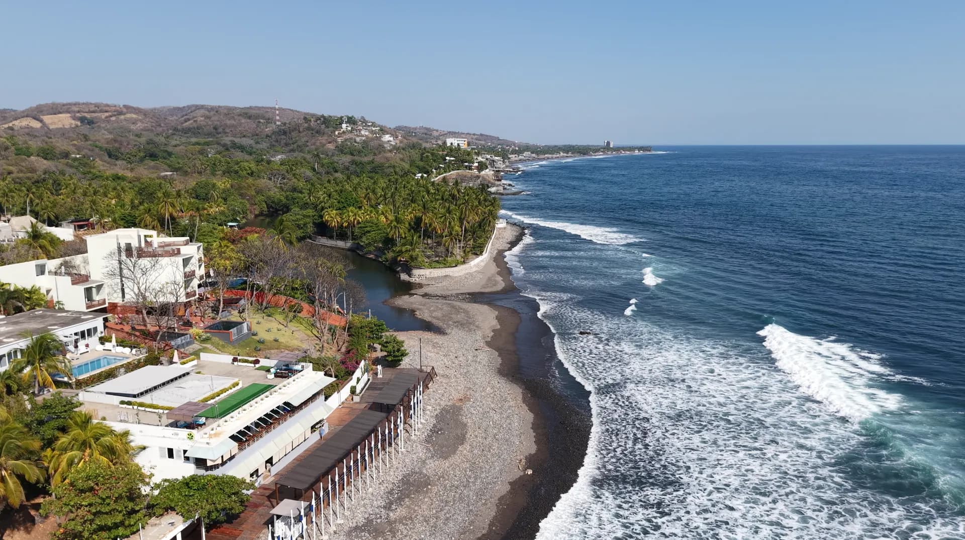 🚀 ¡OPORTUNIDAD DE INVERSIÓN EN EL CORAZÓN DE SURF CITY!